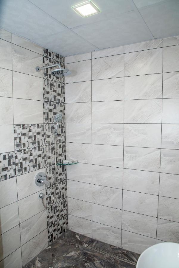 Stadium Apartments Veliko Tarnovo Ngoại thất bức ảnh