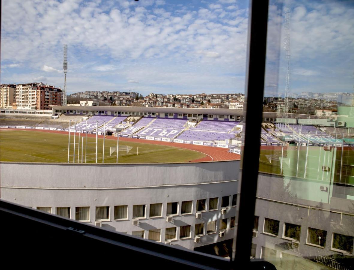 Stadium Apartments Veliko Tarnovo Ngoại thất bức ảnh